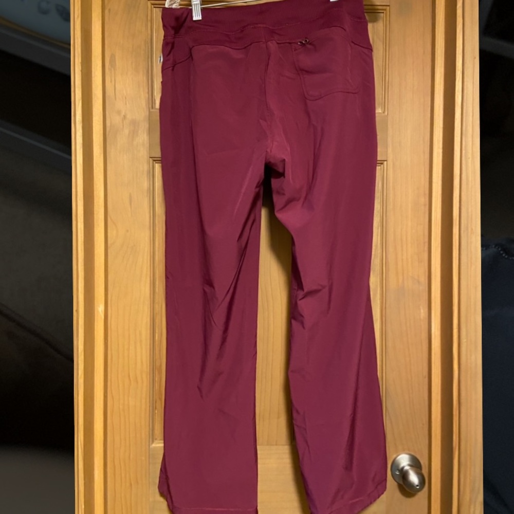 Women’s scrub pants